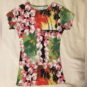 Y2k beachy collage shirt